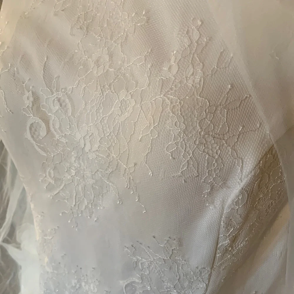 Mac Duggal White Floral Appliqué Tulle Cocktail Dress - Picture 8 of 16